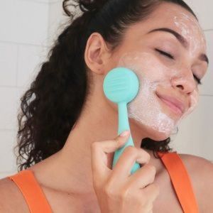 PMD Beauty Sonic Technology Facial Tool Teal